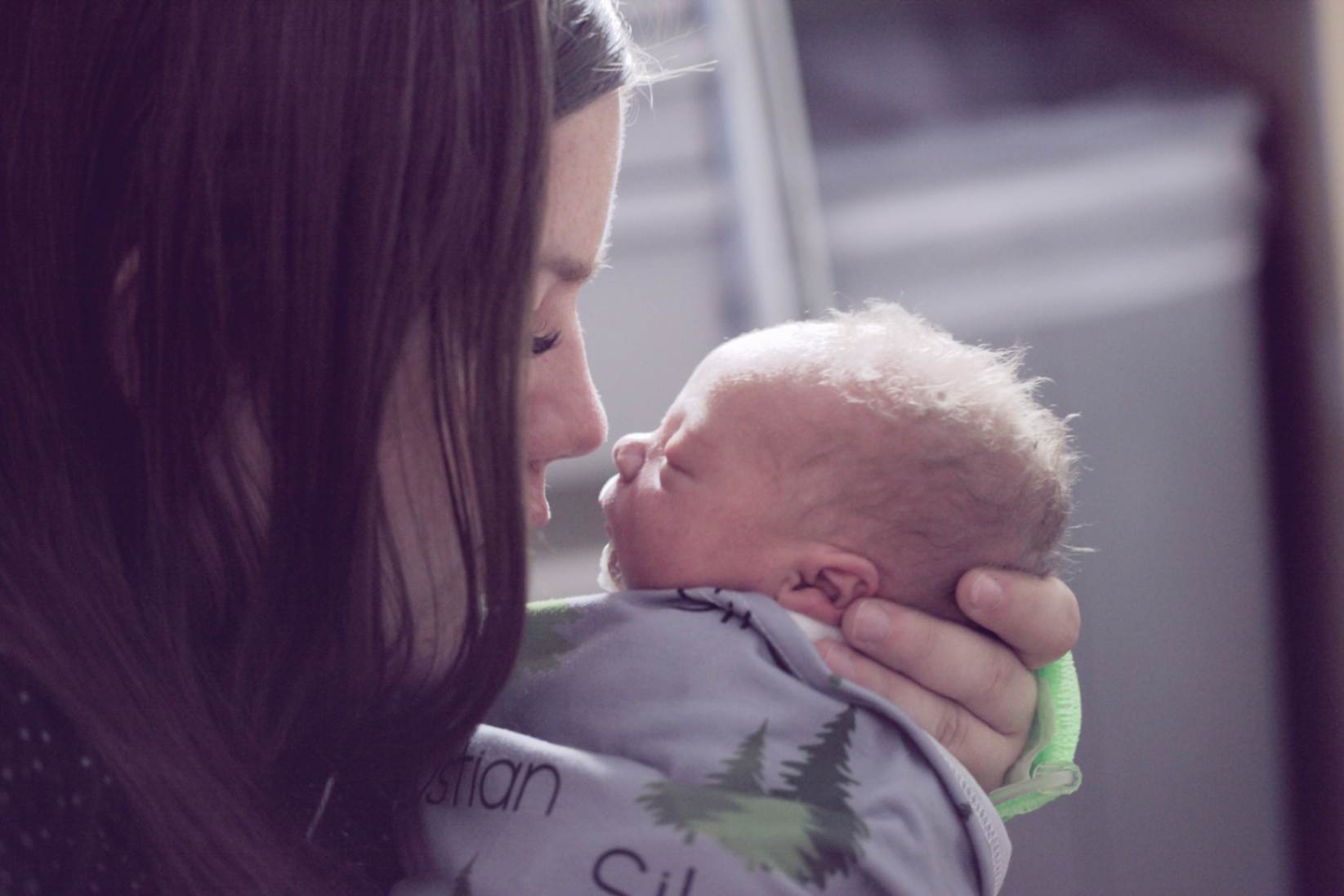 Why Pregnant Women Like Cesarean Birth
